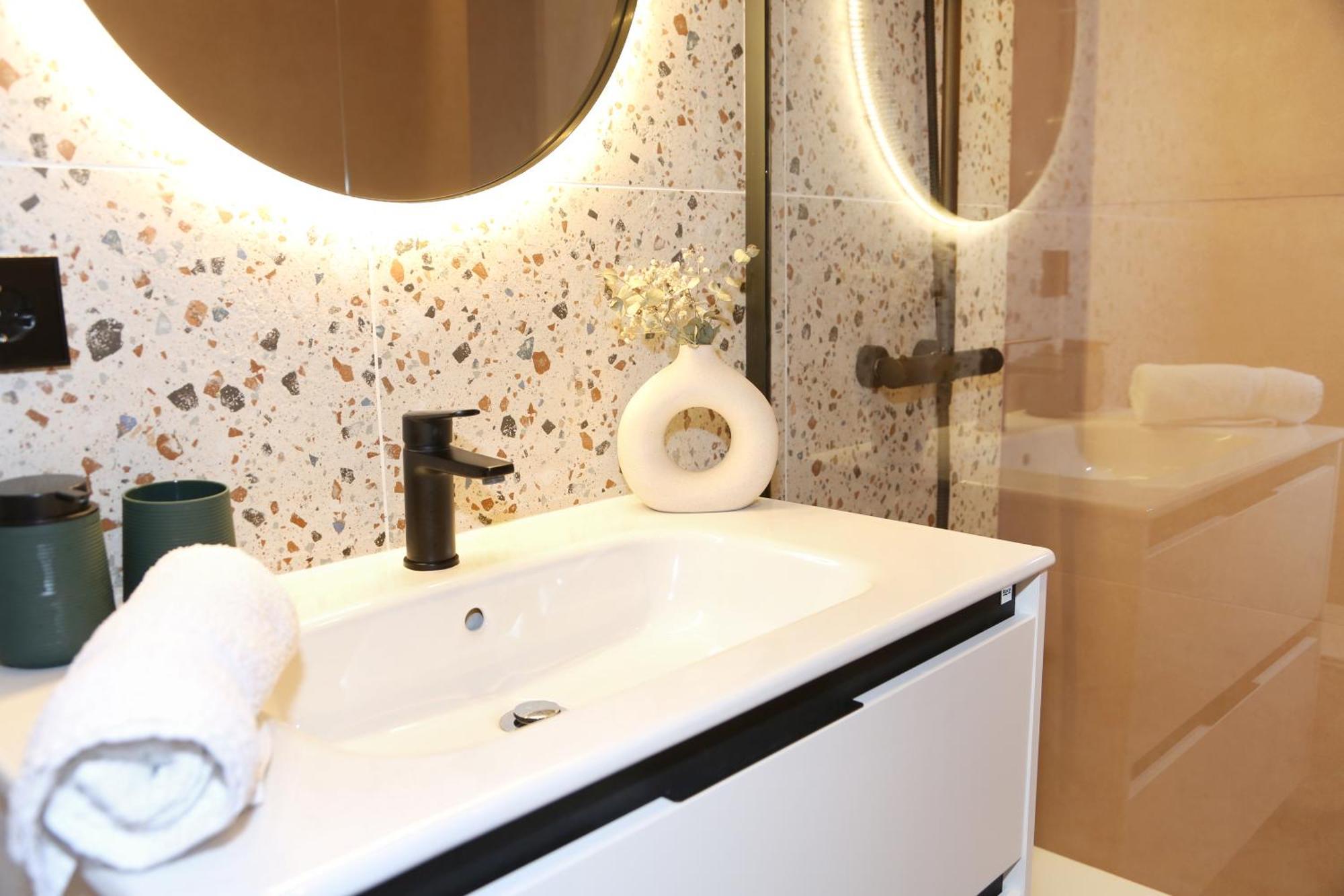 Apartamento Boutique Centro Historico Casco Viejo Билбао Екстериор снимка