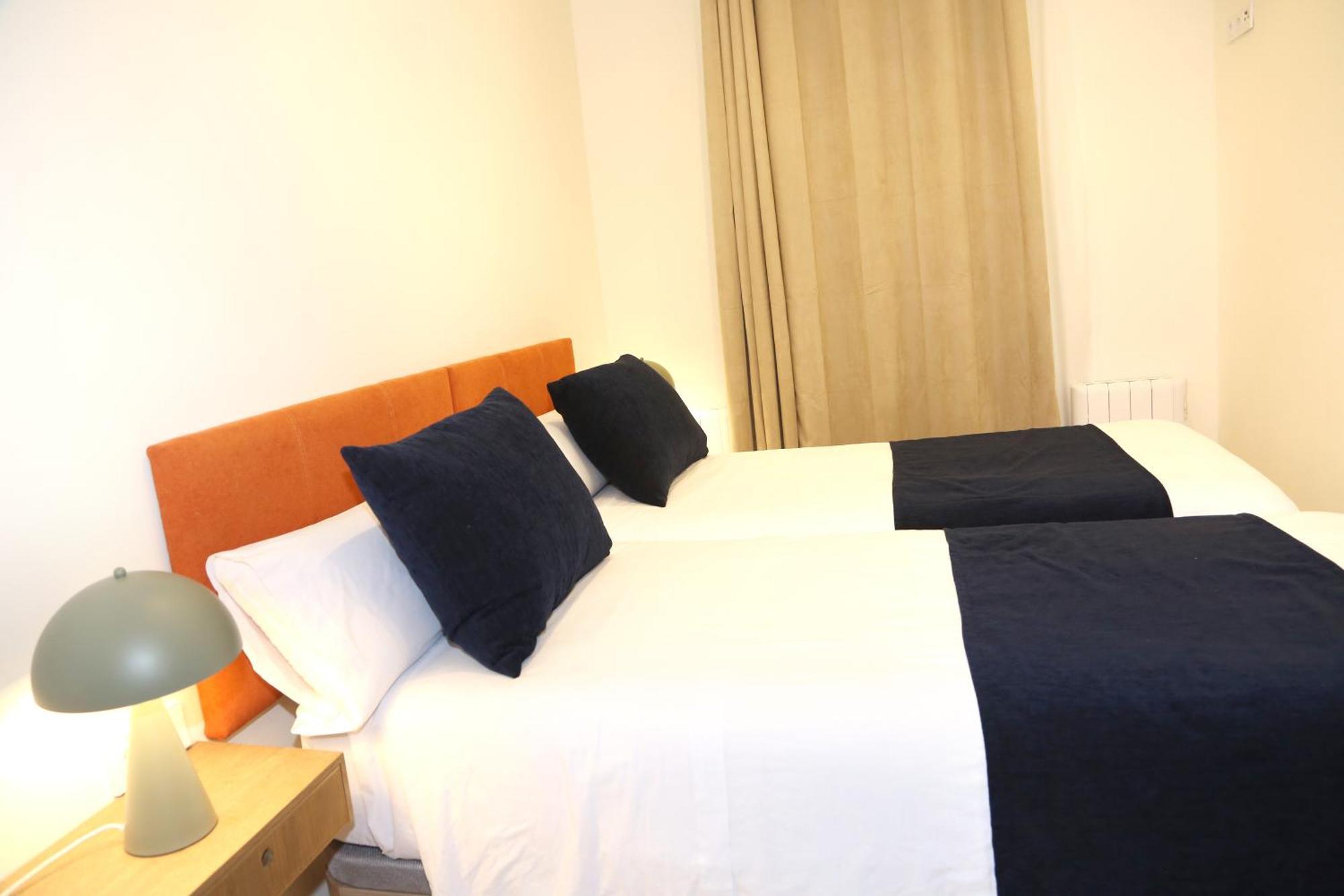Apartamento Boutique Centro Historico Casco Viejo Билбао Екстериор снимка